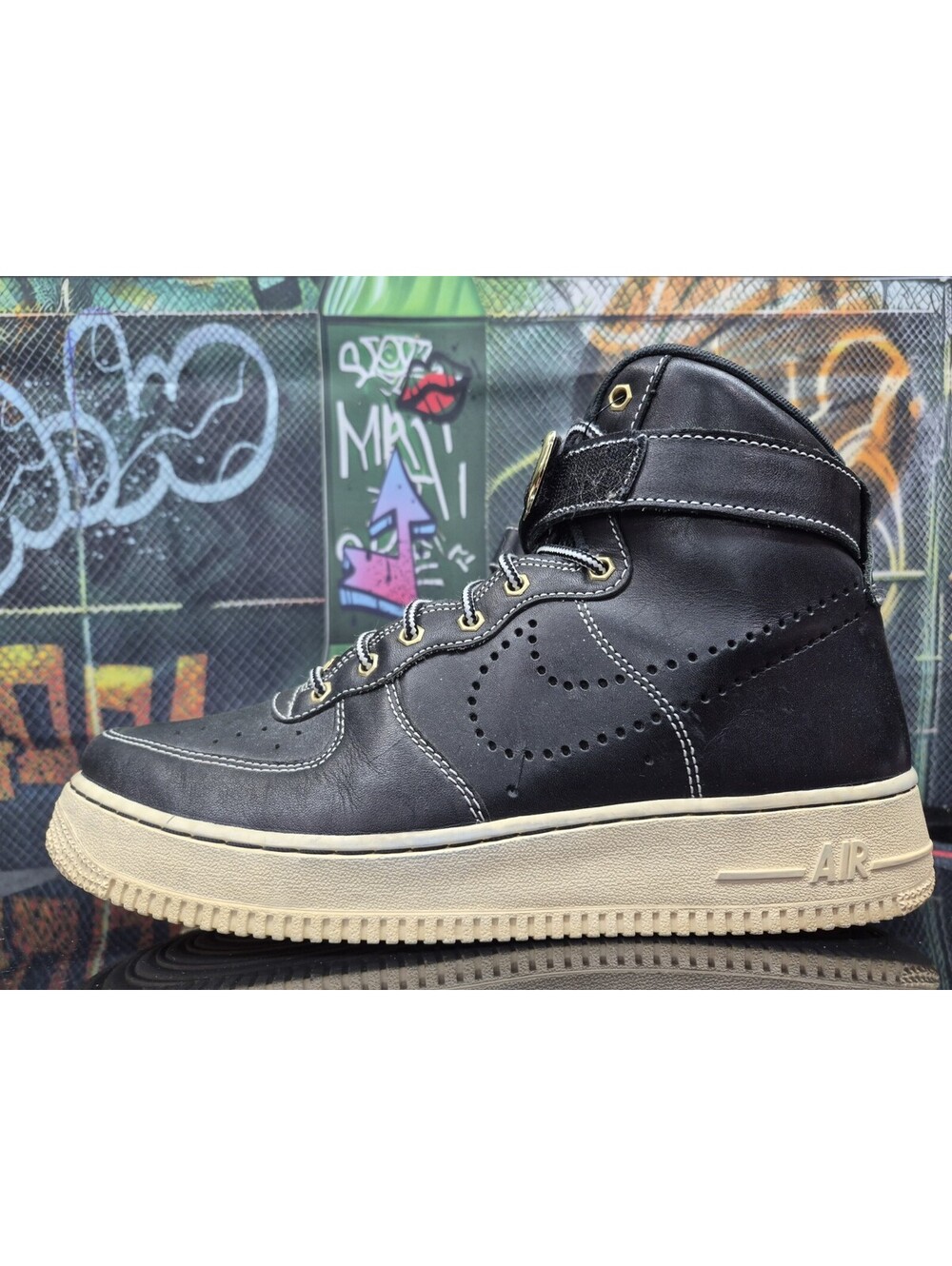 Nike Air Force 1 '07 LV8 WB High Top Black White 882096-001 Mens Size 9.5M CLEAN
